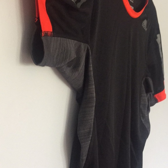 Sports Tee - Picture 3 of 4